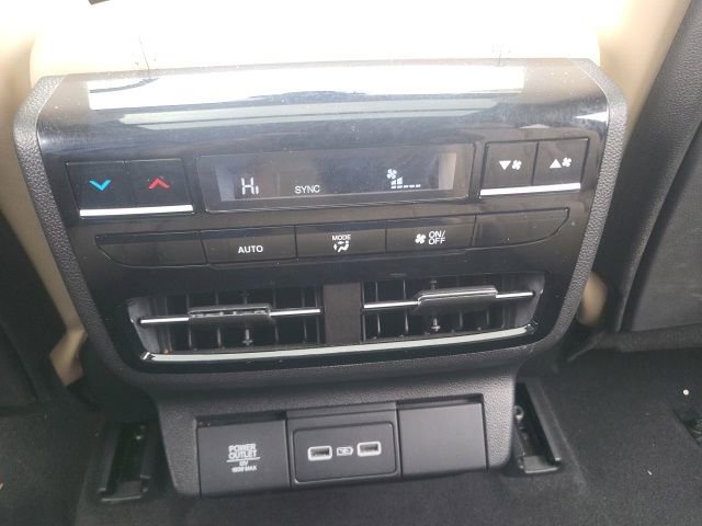 Used 2023 Acura MDX SH-AWD w/ Technology Package image 14