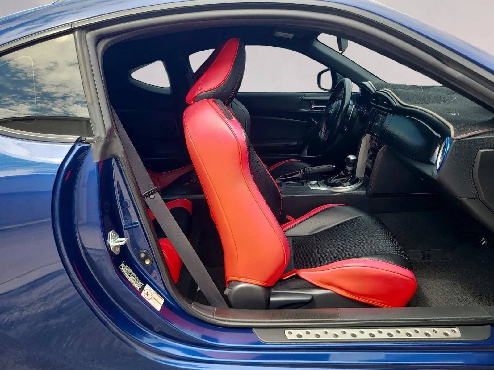 Used 2014 Scion FR-S RWD image 22