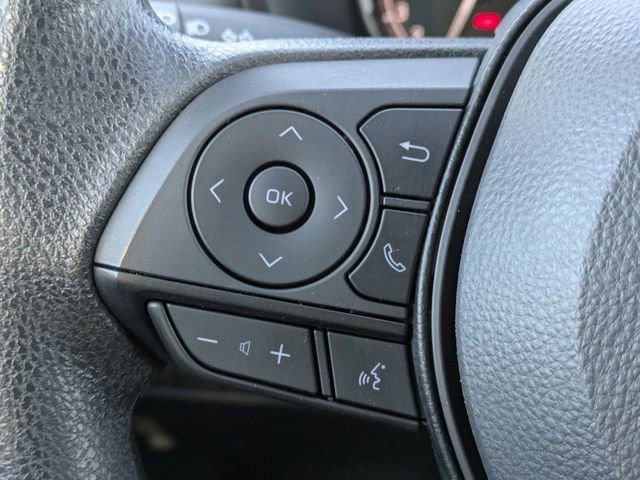 Used 2019 Toyota RAV4 XLE image 20