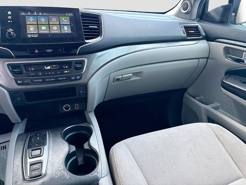 Used 2021 Honda Pilot EX image 25