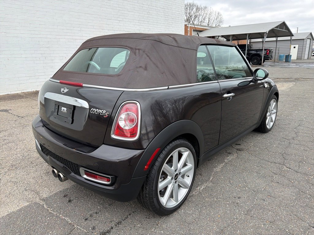 Used 2014 MINI Cooper S image 3