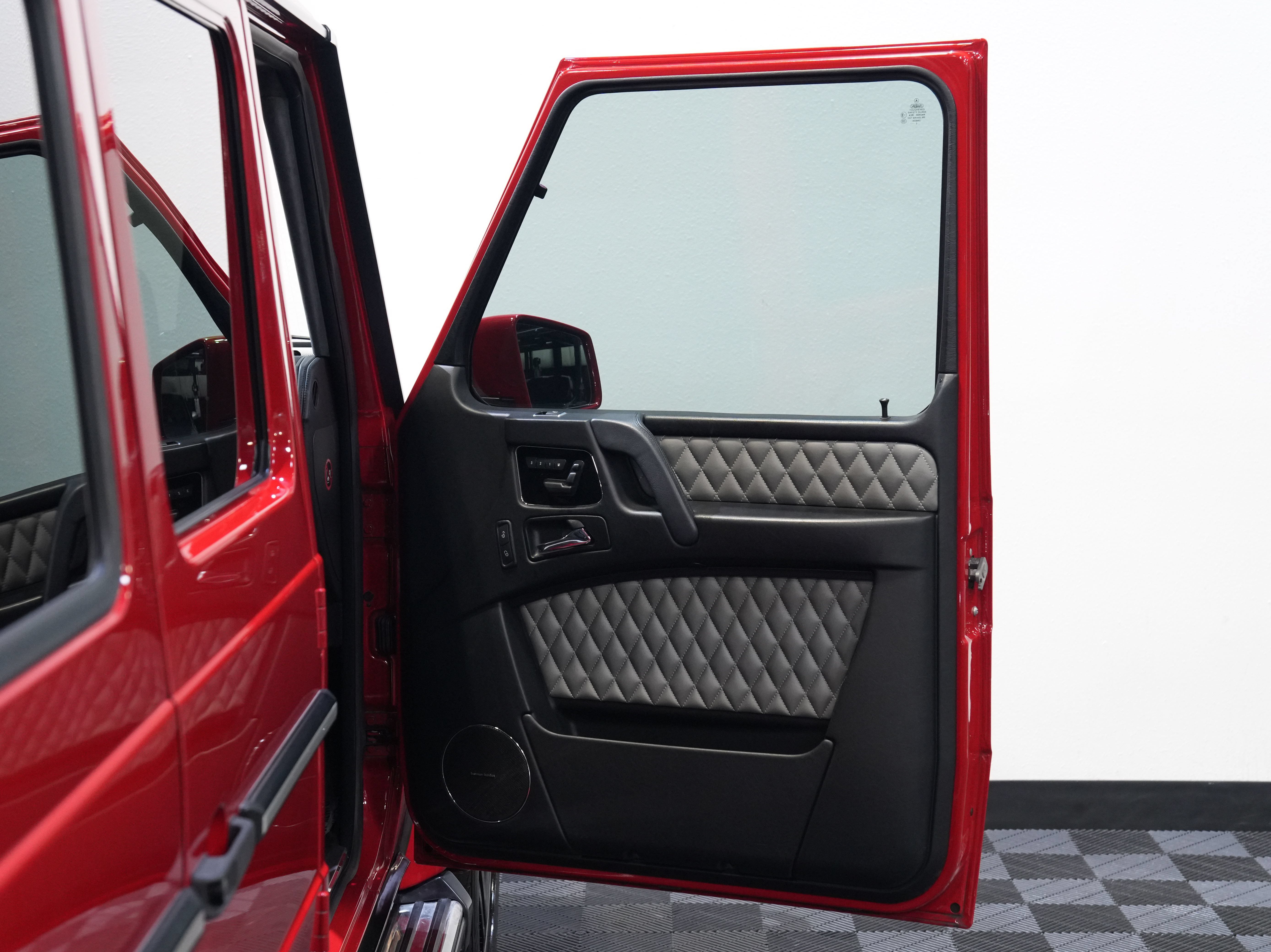 Used 2013 Mercedes-Benz G 63 AMG 4MATIC image 22