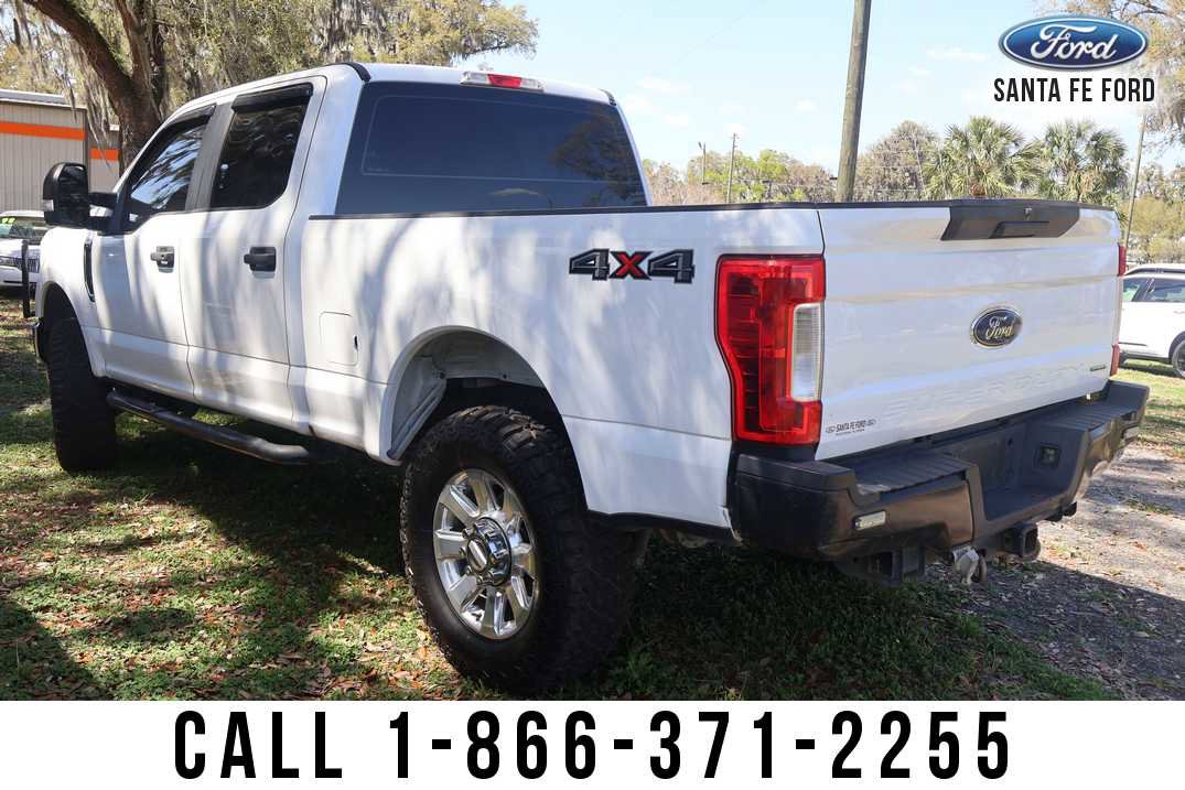 Used 2017 Ford F250 XL w/ Power Equipment Group image 4