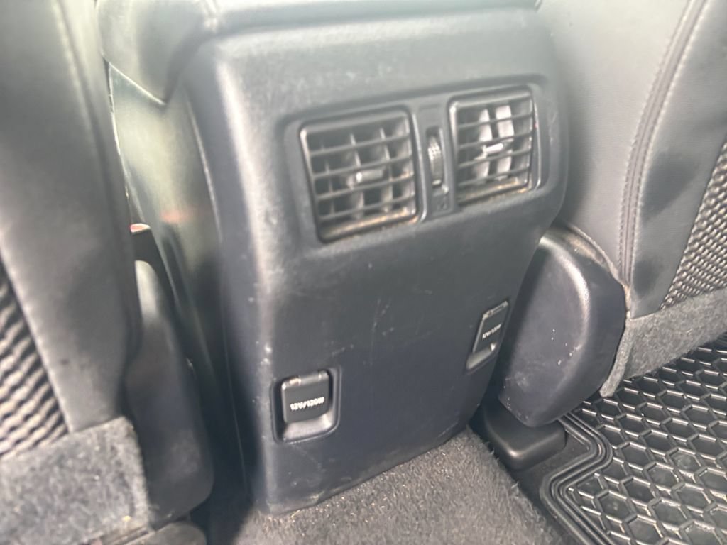 Used 2019 Toyota 4Runner Limited AWD/4WD image 30