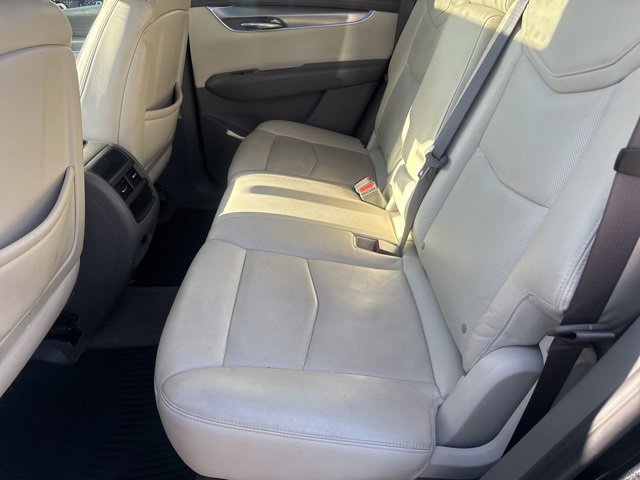 Used 2017 Cadillac XT5 Luxury w/ Driver Awareness Package image 8