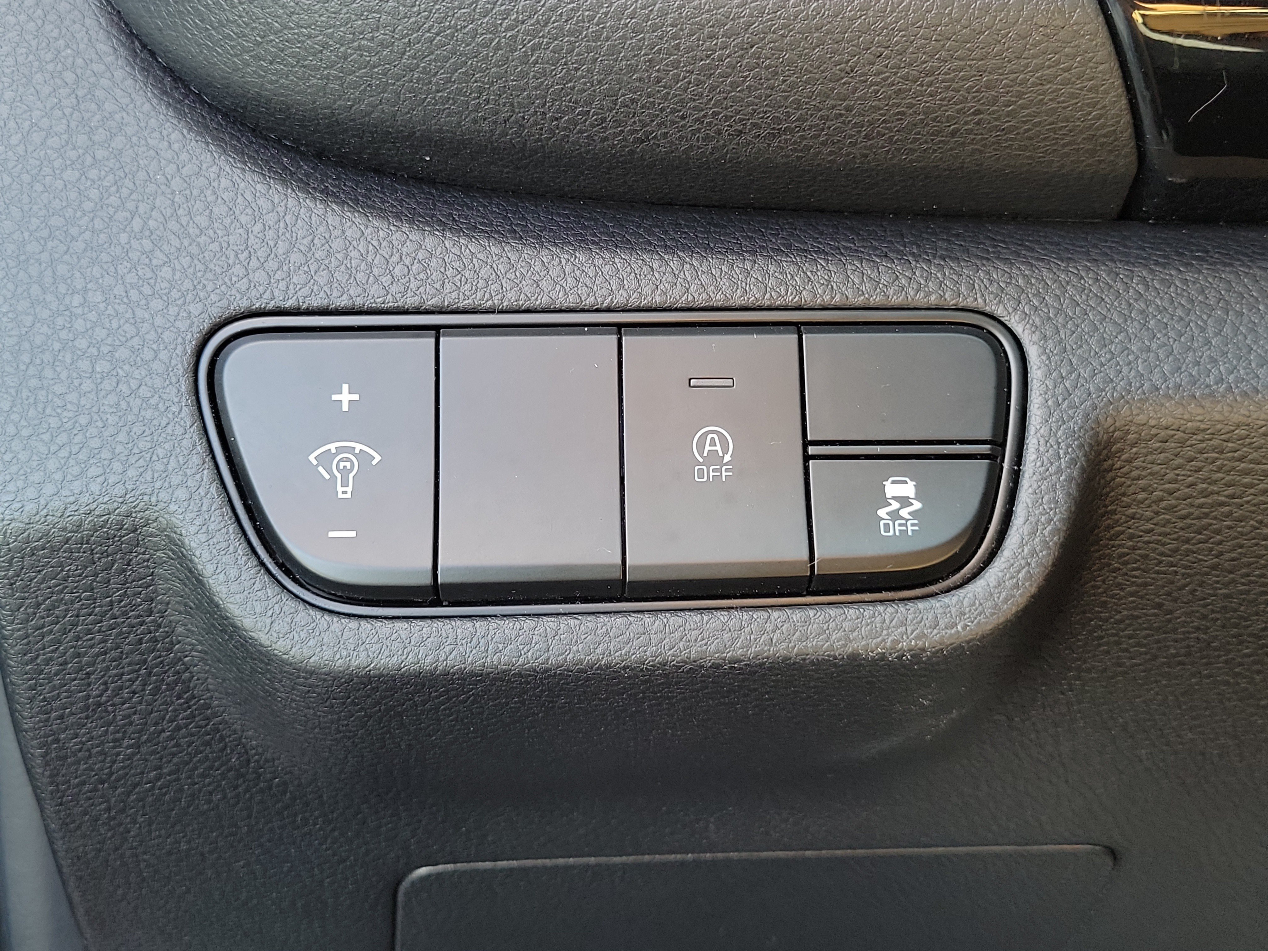 Used 2024 Kia Seltos S FWD image 29