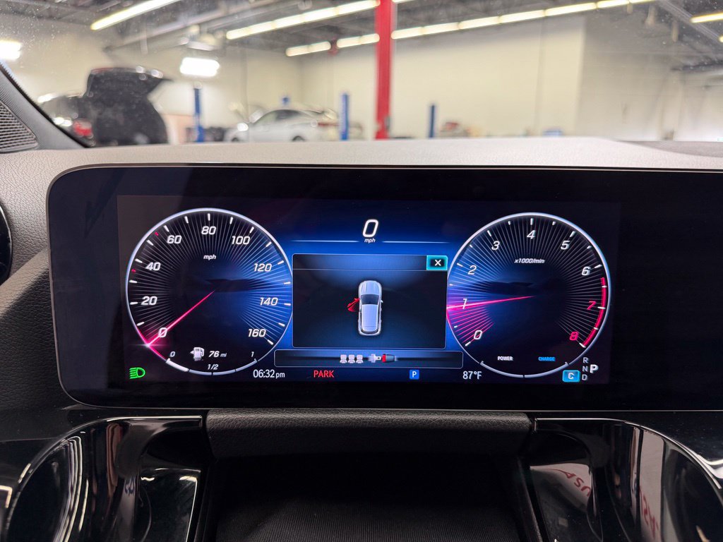 Used 2025 Mercedes-Benz GLA 250 image 29