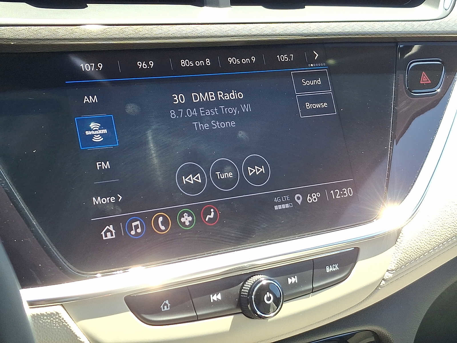 Certified 2023 Buick Encore GX Select AWD/4WD image 18