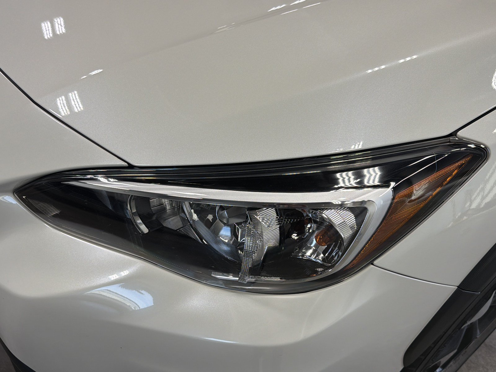 Used 2020 Subaru Crosstrek 2.0i Premium w/ Moonroof Package 2 AWD/4WD image 16