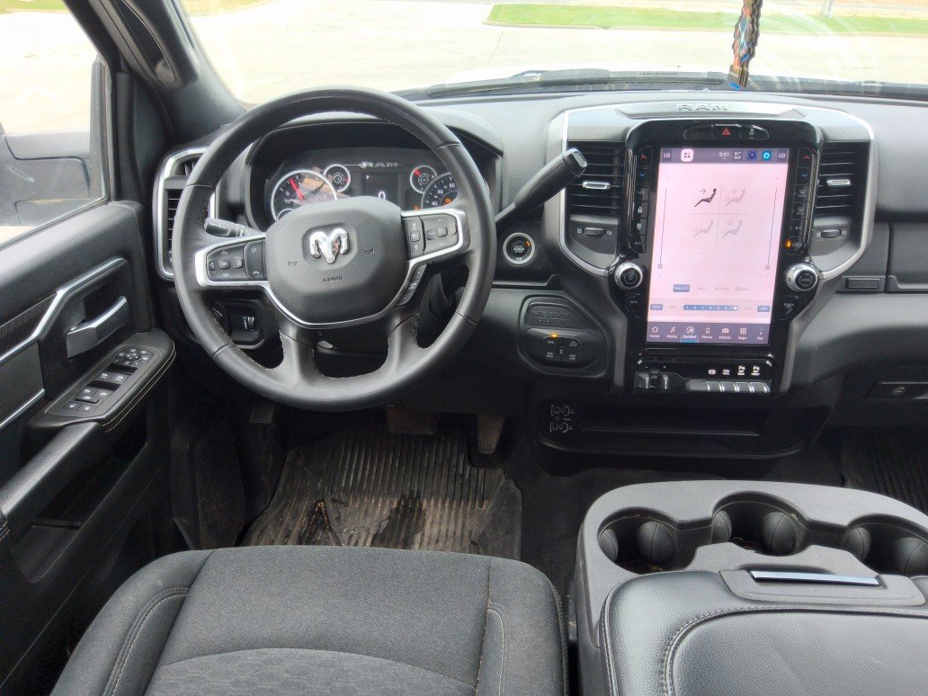 Used 2025 RAM 2500 Big Horn AWD/4WD image 11