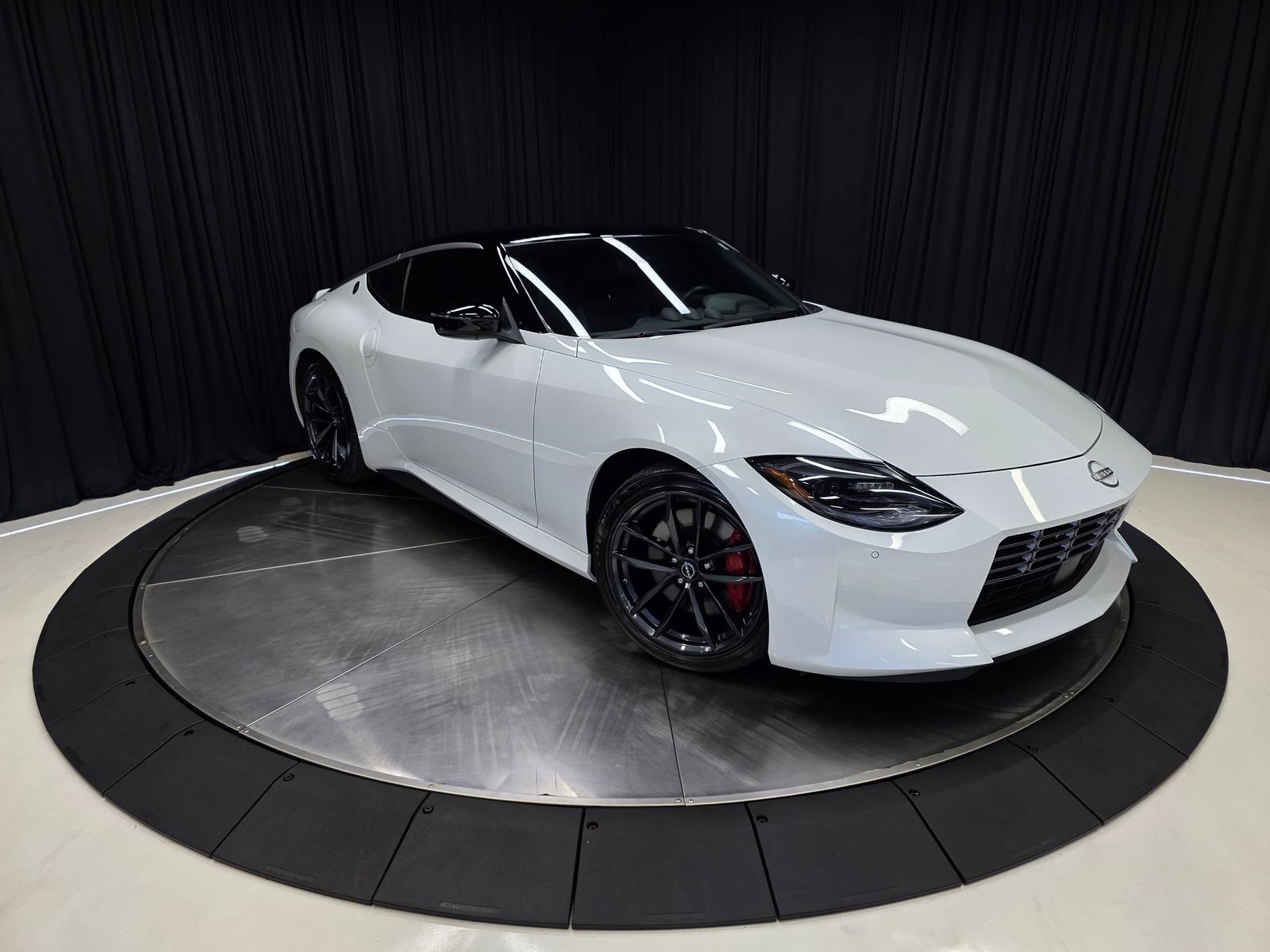 Used 2023 Nissan Z w/ Floor Mat Package (L93) RWD image 49
