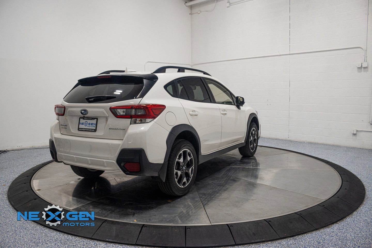 Used 2020 Subaru Crosstrek 2.0i Premium w/ Moonroof Package 2 AWD/4WD image 7