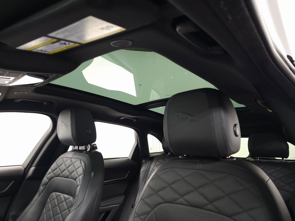 Used 2022 Jaguar F-PACE S image 19