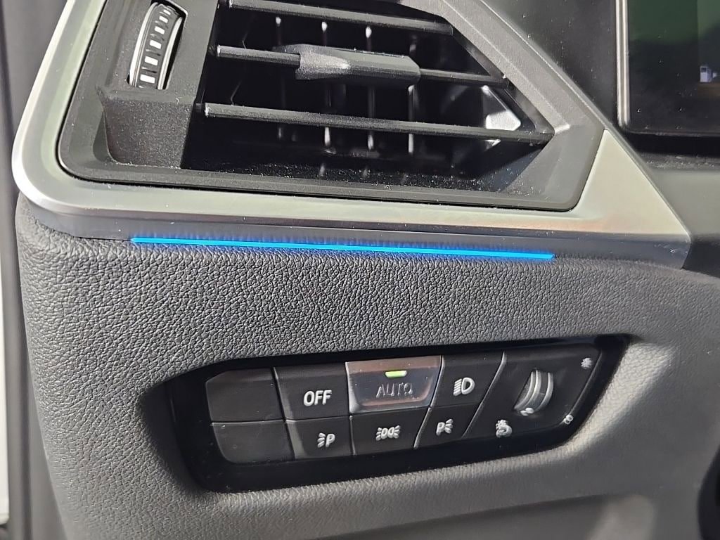 Used 2024 BMW 440i xDrive Coupe w/ Premium Package AWD/4WD image 32