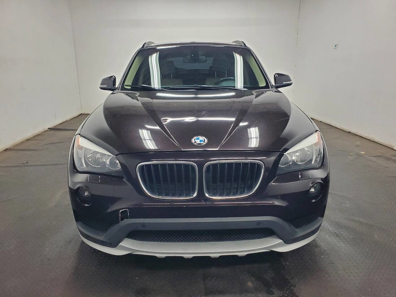 Used 2015 BMW X1 xDrive28i image 2