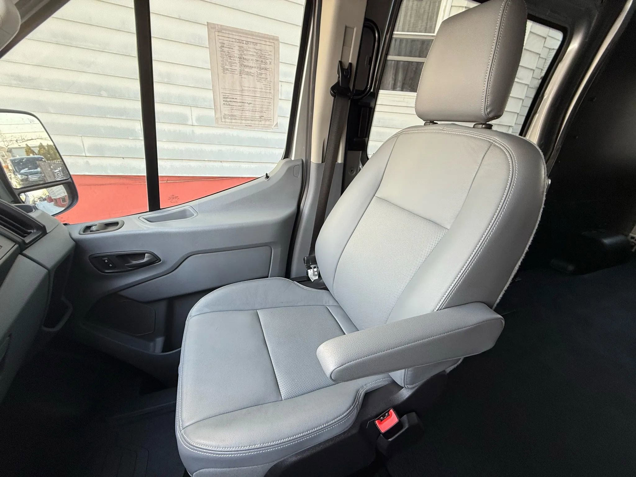 Used 2019 Ford Transit 150 148 Medium Roof w/ Premium Package image 32