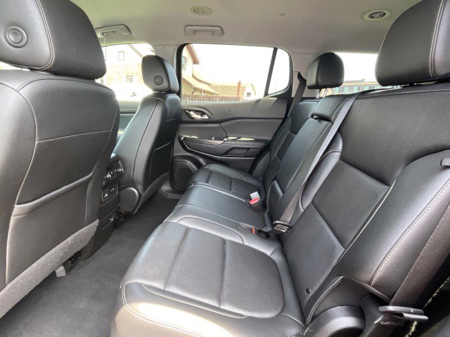 Used 2023 GMC Acadia SLT image 33