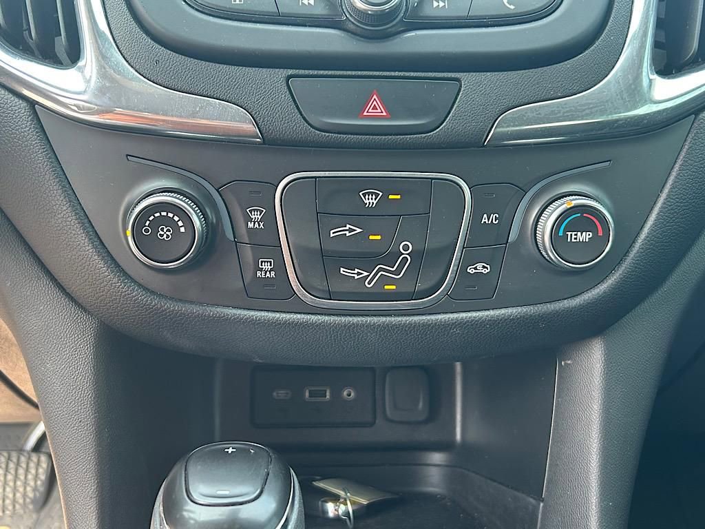 Used 2020 Chevrolet Equinox LT image 16