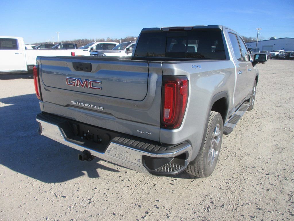 New 2026 GMC Sierra 1500 SLT w/ SLT Premium Plus Package image 5