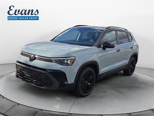 New 2025 Volkswagen Taos SE