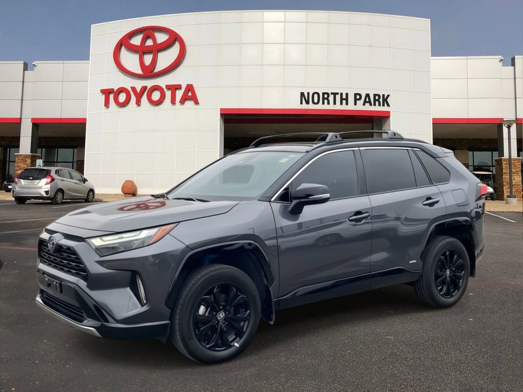 Used 2024 Toyota RAV4 XSE AWD/4WD image 1