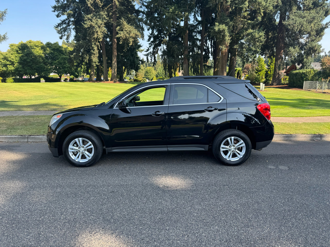 Used 2013 Chevrolet Equinox LT image 2