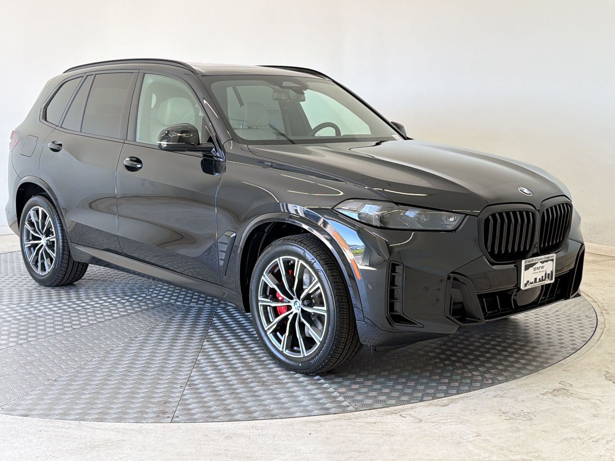 New 2026 BMW X5 xDrive40i w/ M Sport Package AWD/4WD image 7
