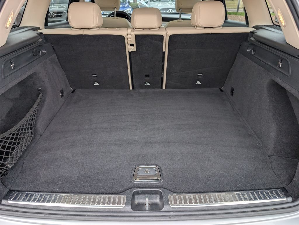 Certified 2020 Mercedes-Benz GLC 300 image 33