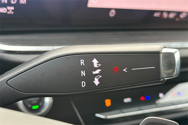 Used 2024 Buick Envision Preferred image 40