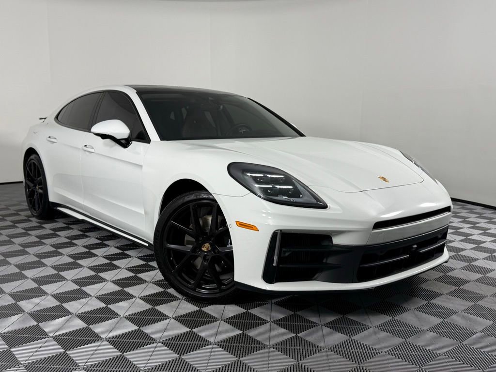 Certified 2025 Porsche Panamera 4 image 6