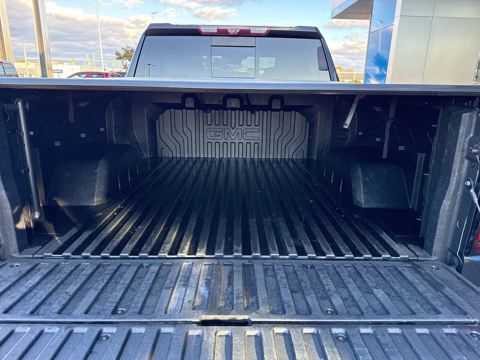 Used 2022 GMC Sierra 1500 Denali Ultimate image 16