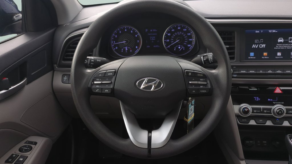 Used 2020 Hyundai Elantra SEL w/ Convenience Package (C2) FWD image 12
