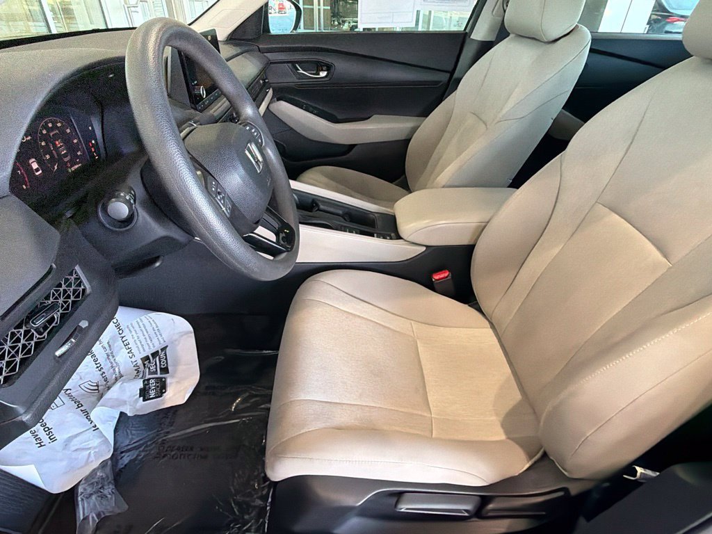Used 2025 Honda Accord LX image 20