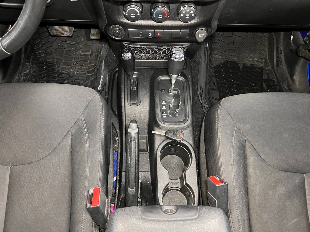 Used 2016 Jeep Wrangler Unlimited Sport image 7