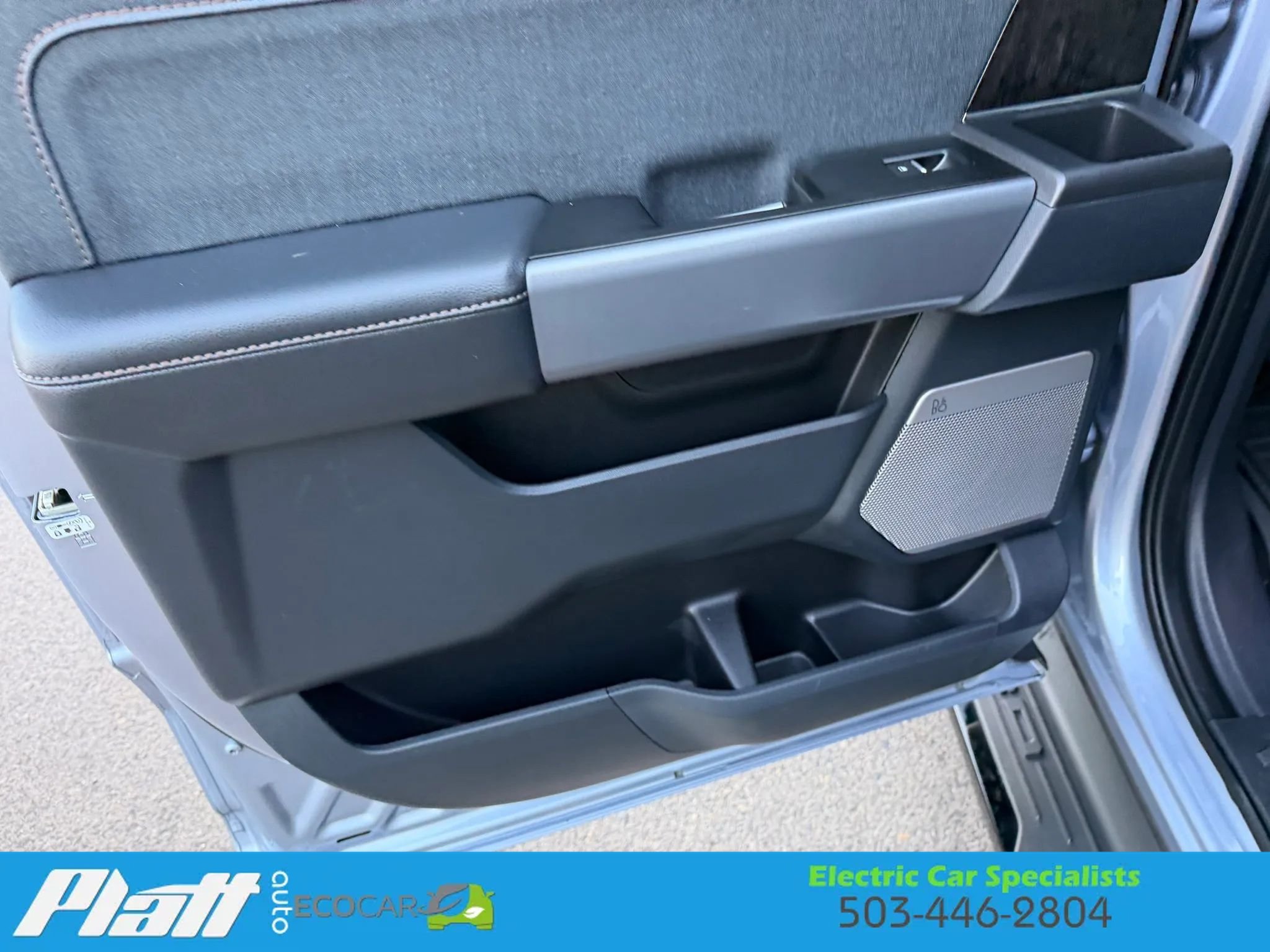 Used 2022 Ford F150 Lightning Lariat AWD/4WD image 35