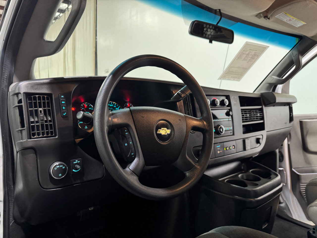 Used 2019 Chevrolet Express 2500 w/ Driver Convenience Package image 10