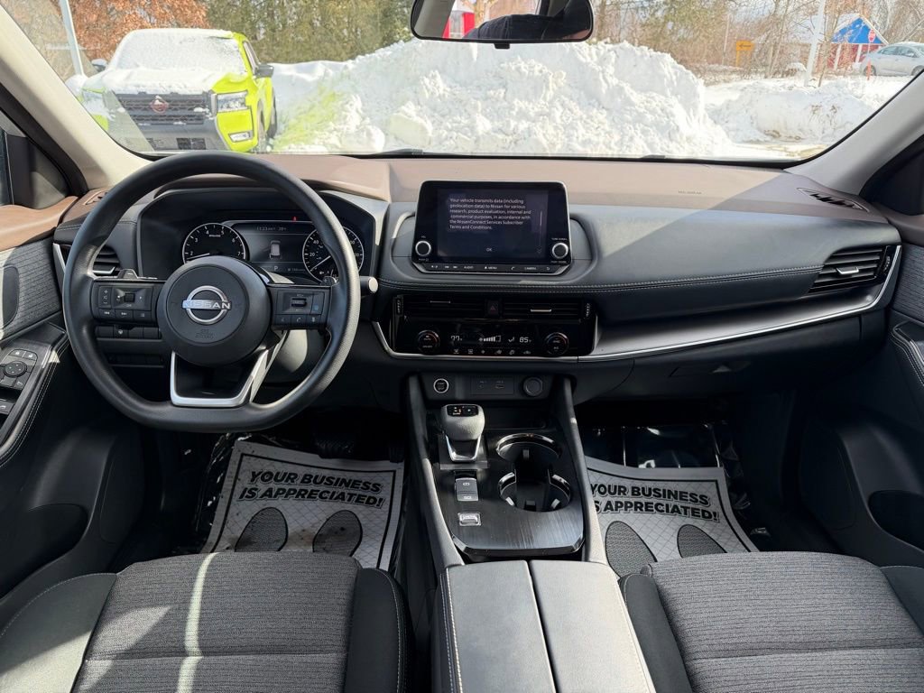 Used 2023 Nissan Rogue SV image 23