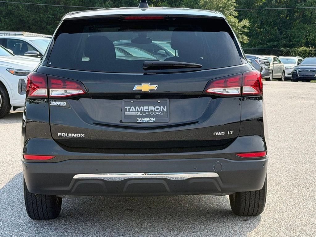 Used 2024 Chevrolet Equinox LT AWD/4WD image 3