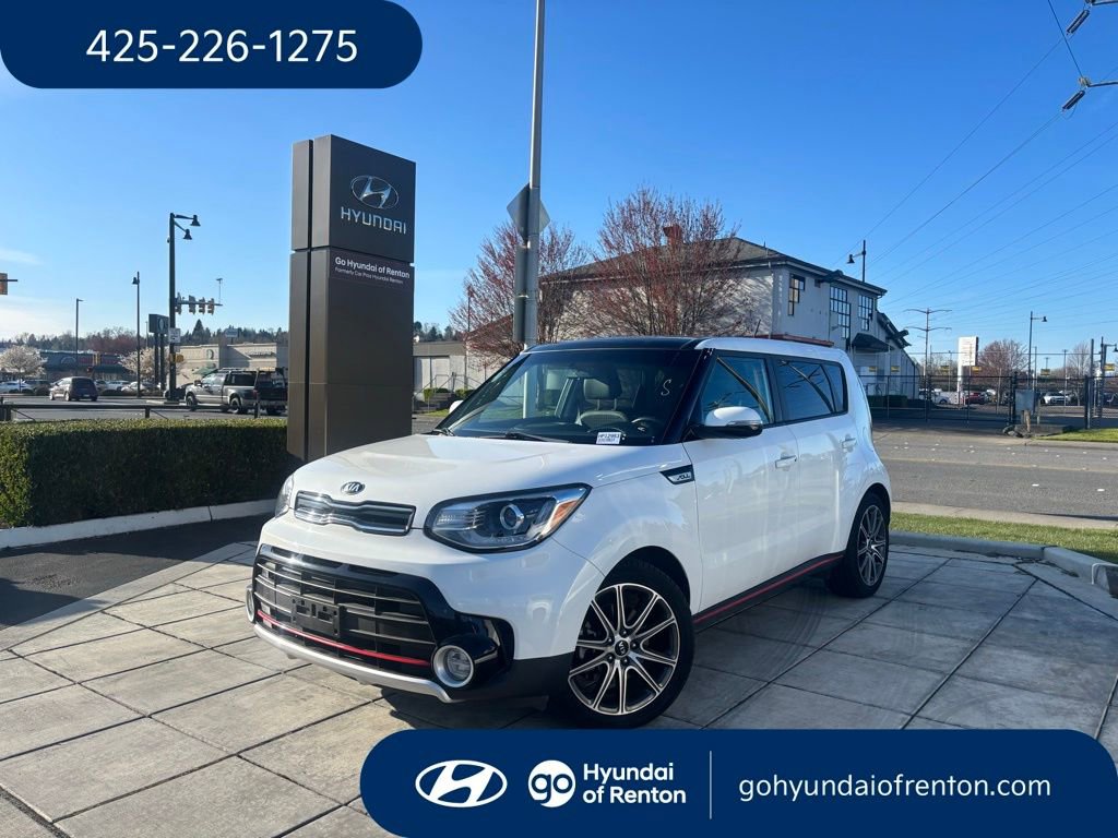 Used 2018 Kia Soul ! w/ Tech Package