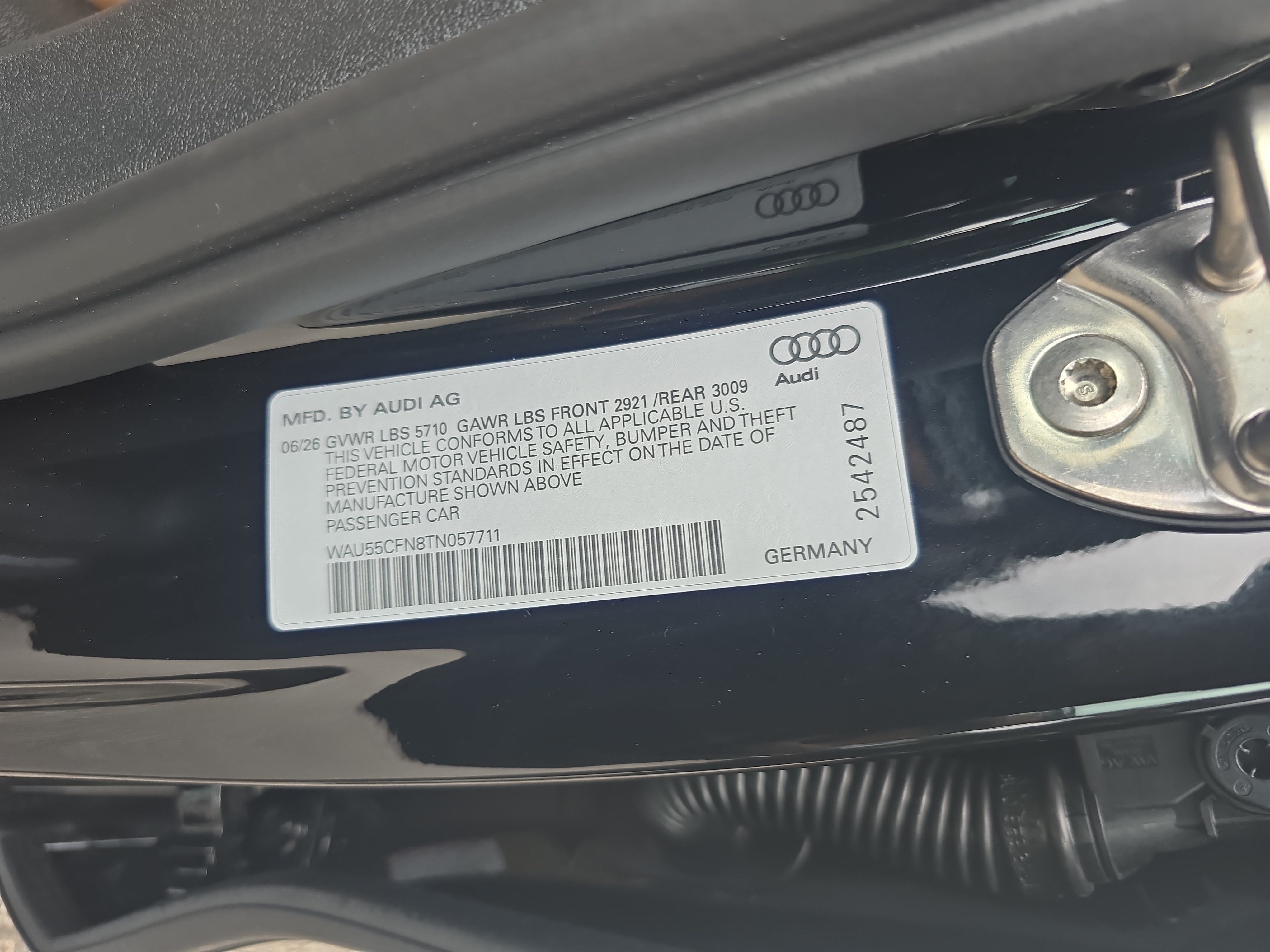 New 2026 Audi A6 Premium Plus AWD/4WD image 32