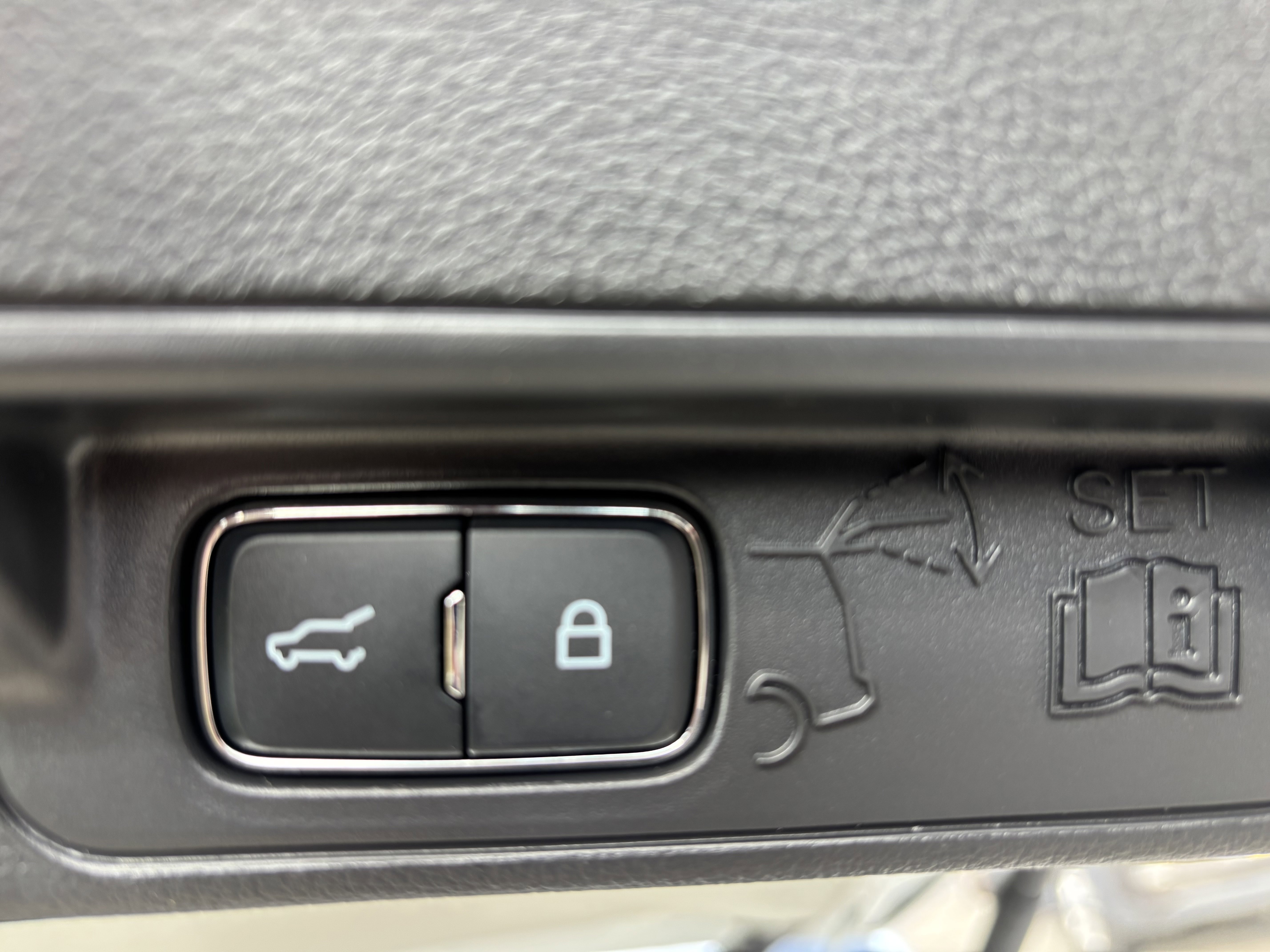 New 2026 Ford Explorer Active image 21