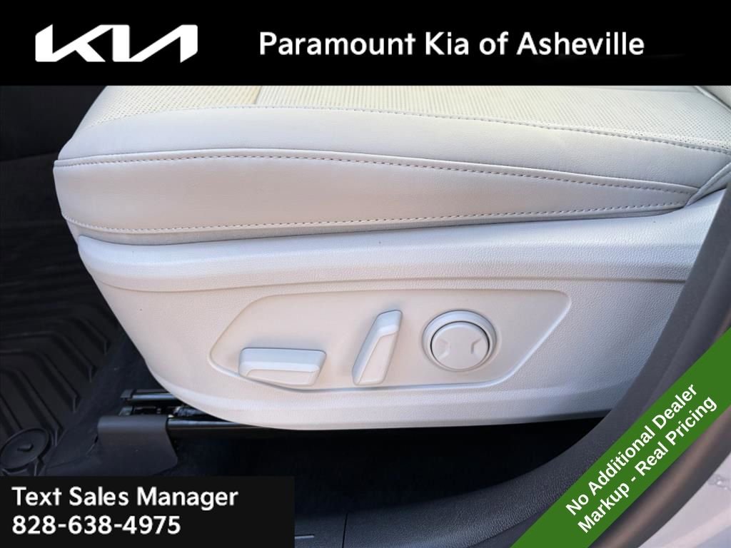 New 2026 Kia Sorento S image 18