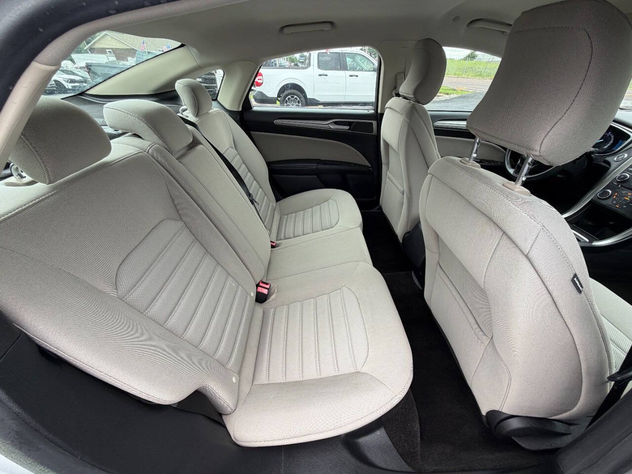 Used 2018 Ford Fusion S FWD image 12