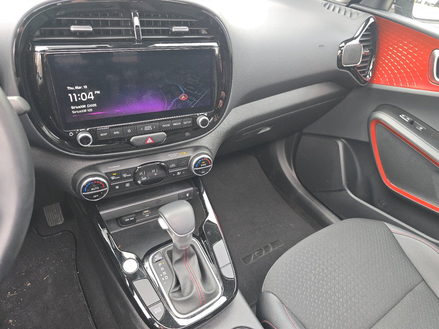 Used 2025 Kia Soul GT-Line image 30