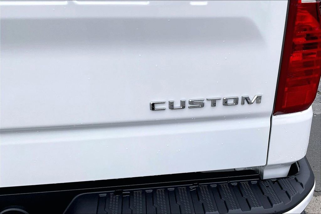 New 2026 Chevrolet Silverado 1500 Custom image 9