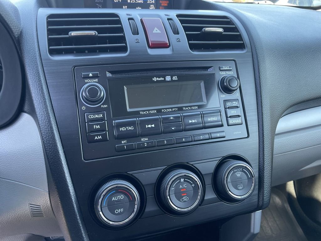 Used 2014 Subaru Forester 2.5i Limited image 12