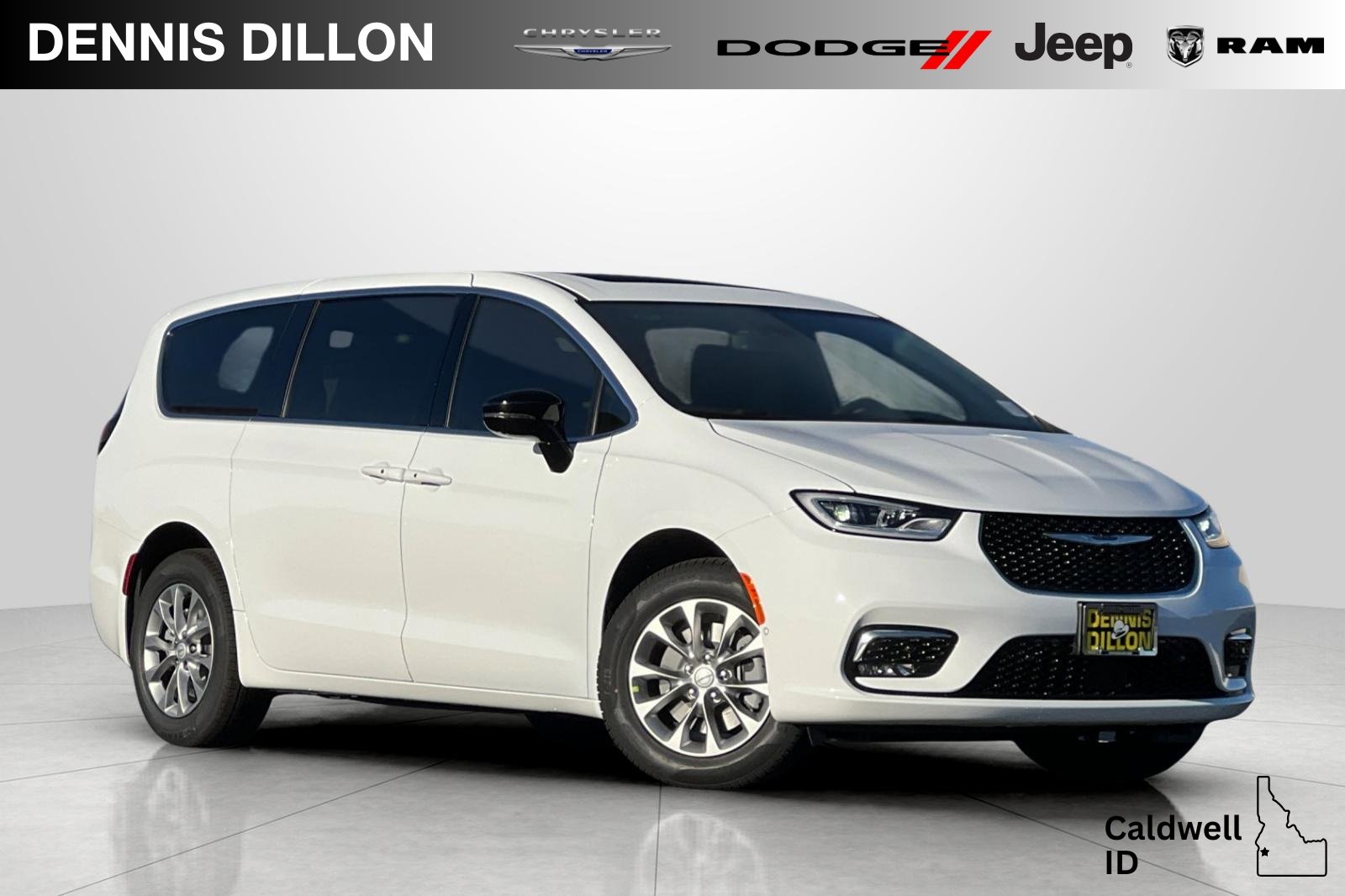 New 2026 Chrysler Pacifica Select image 1