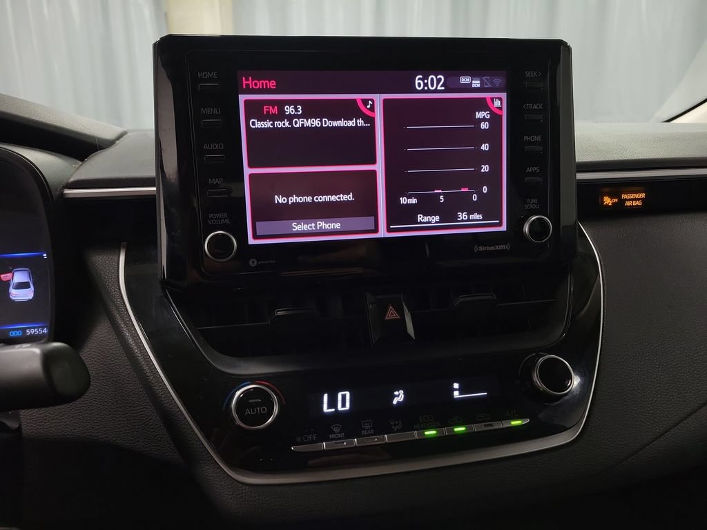 Used 2022 Toyota Corolla LE FWD image 18