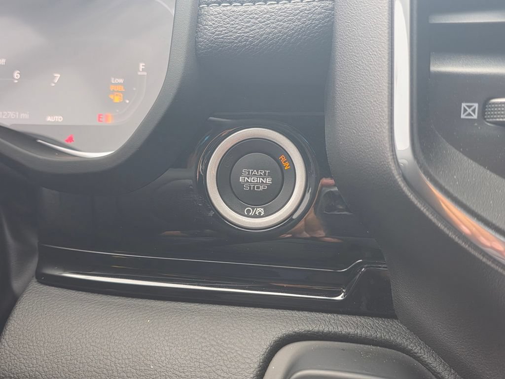 Used 2022 RAM 2500 Laramie AWD/4WD image 33