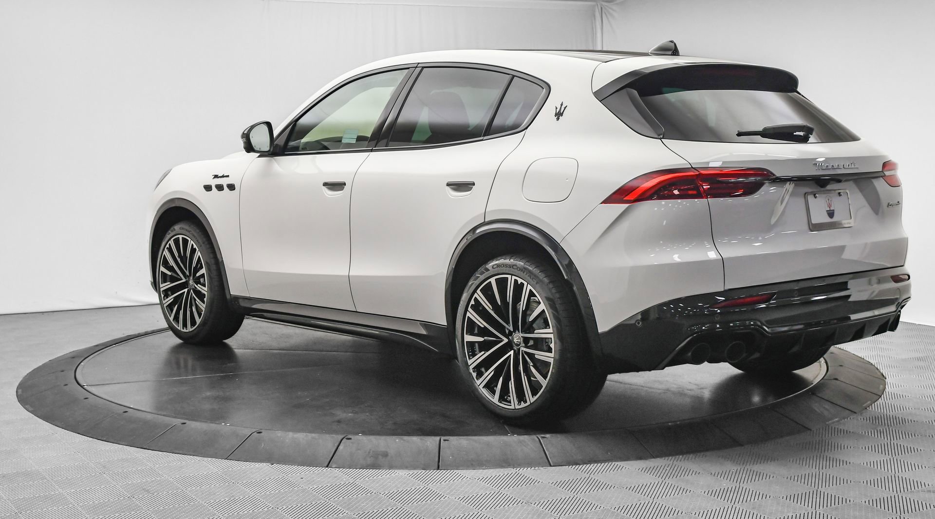 New 2025 Maserati Grecale Modena image 5